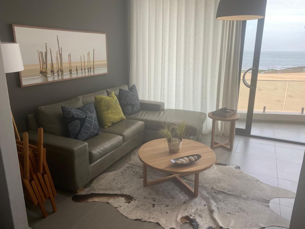Apartment 32, Bay View Suites Langstrand エクステリア 写真